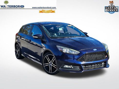 Used 2017 Ford Focus ST image 1