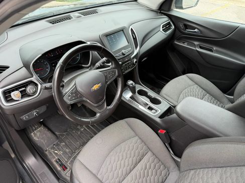 Used 2018 Chevrolet Equinox LT FWD image 13