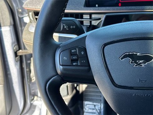 Certified 2022 Ford Mustang Mach-E GT image 24