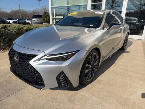 Used 2022 Lexus IS 350 F Sport image 5