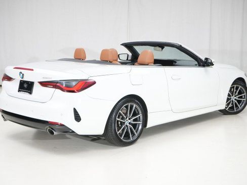 Used 2024 BMW 430i Convertible image 16