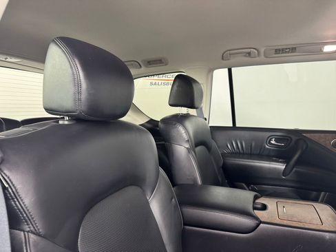 Used 2024 Nissan Armada SL w/ Captain's Chairs Package image 33