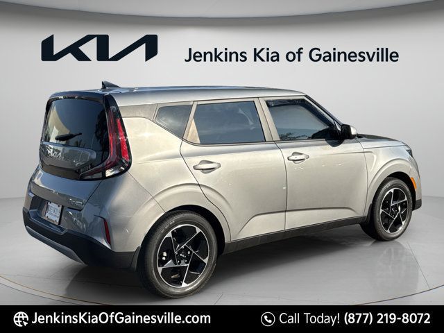 Used 2025 Kia Soul EX FWD image 8
