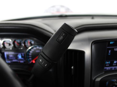 Used 2017 GMC Sierra 1500 SLE w/ SLE Value Package image 18