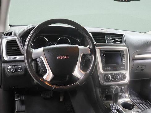Used 2017 GMC Acadia Limited SLT AWD/4WD image 9