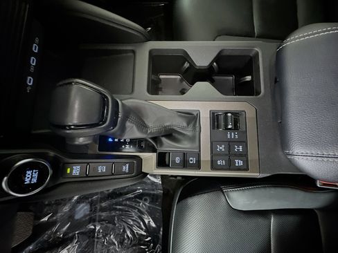 Certified 2025 Toyota Land Cruiser image 22