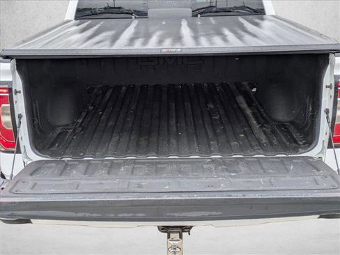 Used 2018 GMC Sierra 1500 SLT AWD/4WD image 6