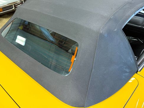 Used 2002 Chevrolet Corvette w/ Preferred Equipment Group2 image 28