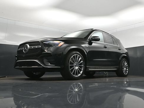 Used 2025 Mercedes-Benz GLE 450e 4MATIC image 38
