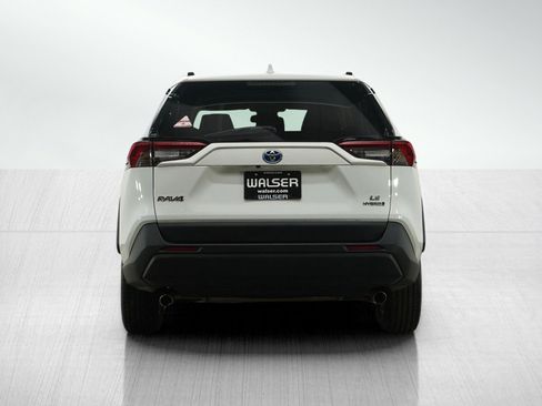 Used 2023 Toyota RAV4 LE image 4
