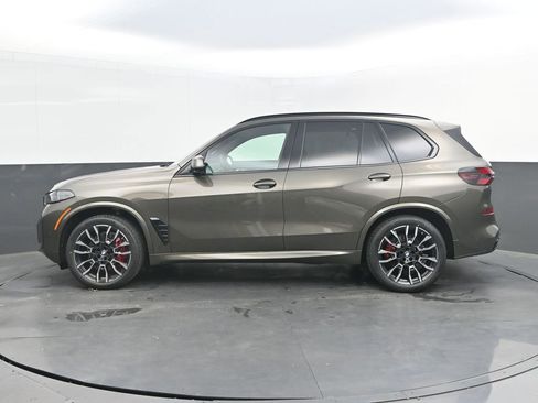 New 2026 BMW X5 sDrive40i w/ M Sport Package RWD image 2