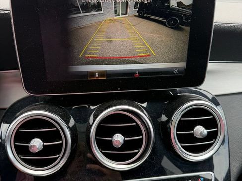 Used 2017 Mercedes-Benz GLC 43 AMG 4MATIC image 18