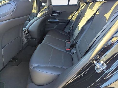 New 2026 Mercedes-Benz GLC 300 image 13