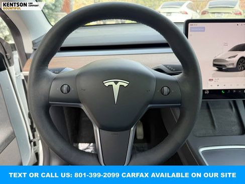 Used 2025 Tesla Model Y Long Range image 16