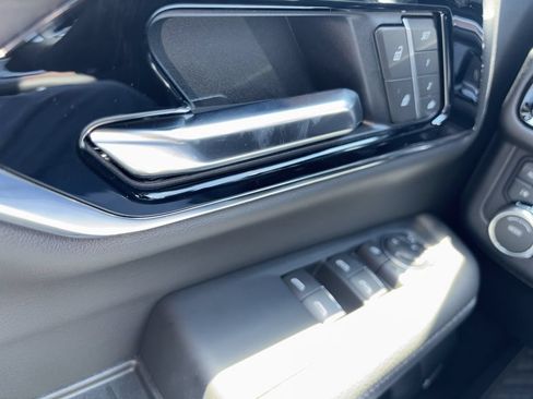 New 2026 GMC Yukon Denali w/ Sun & Power Step Package AWD/4WD image 26