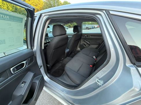 Used 2022 Honda Civic LX image 10