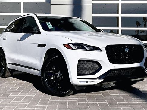 New 2026 Jaguar F-PACE R-Dynamic S image 2