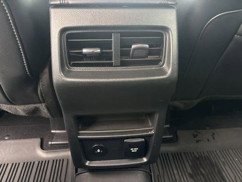 Used 2024 Ford Edge SEL w/ Convenience Package image 37