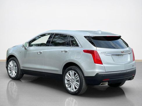 Used 2018 Cadillac XT5 Premium Luxury FWD image 5