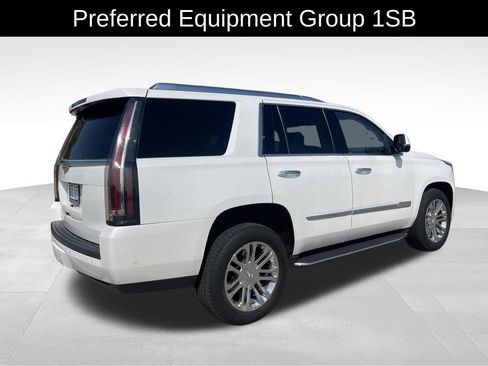 Used 2020 Cadillac Escalade 4WD image 7