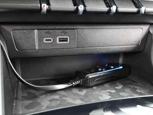 Used 2023 Chevrolet Colorado LT w/ LT Convenience Package image 27