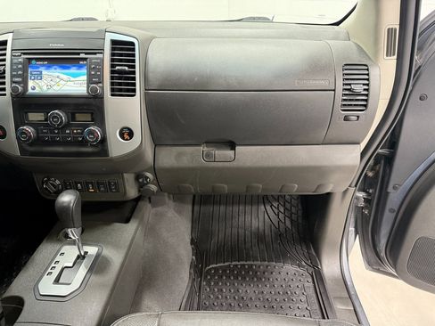 Used 2020 Nissan Frontier PRO-4X w/ Pro-4x Utility Package image 49