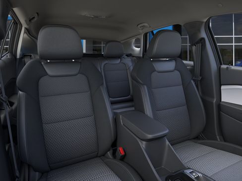 New 2026 Chevrolet Trax LT w/ Driver Confidence Package image 16