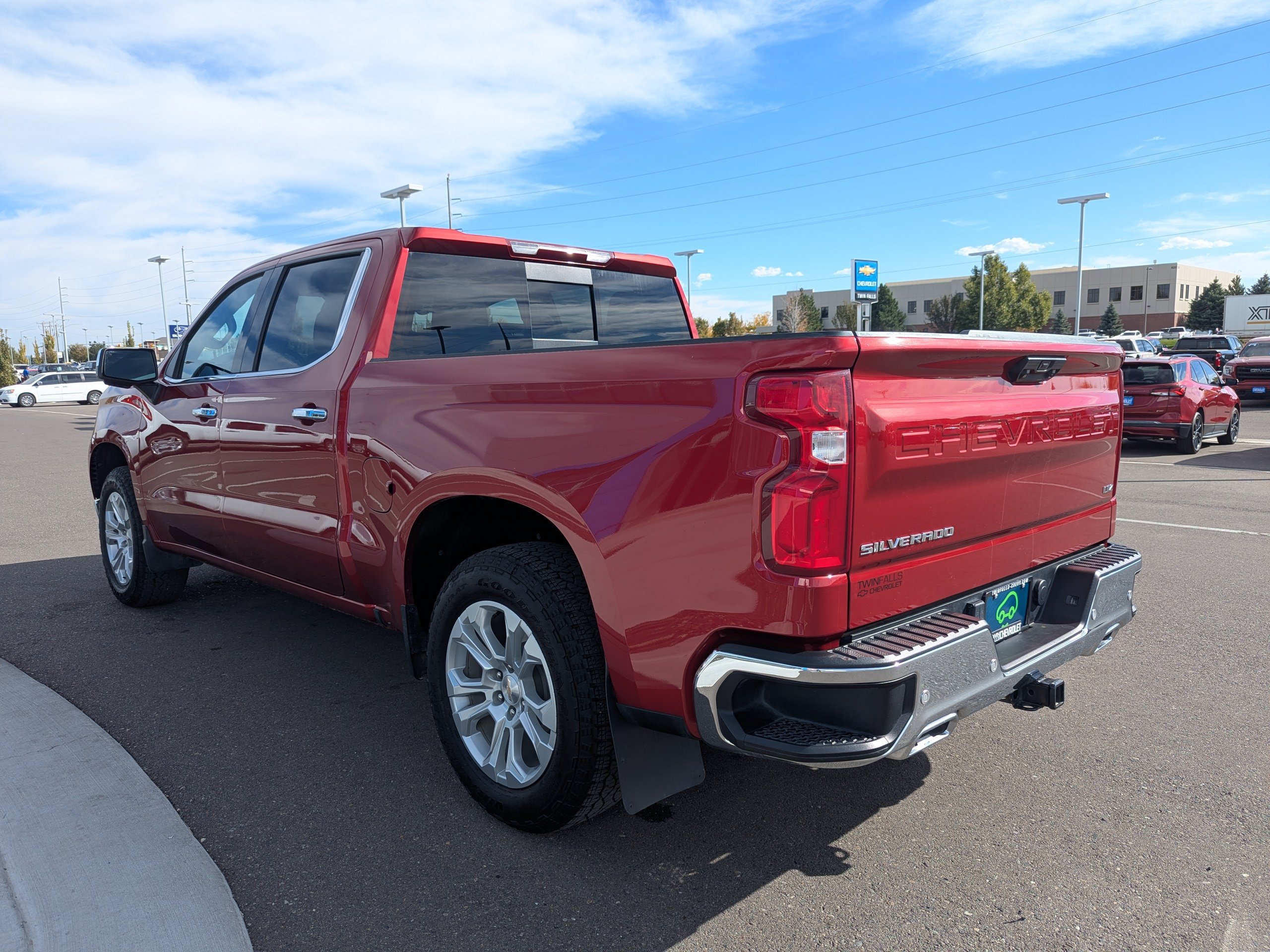 Certified 2023 Chevrolet Silverado 1500 LTZ AWD/4WD image 37