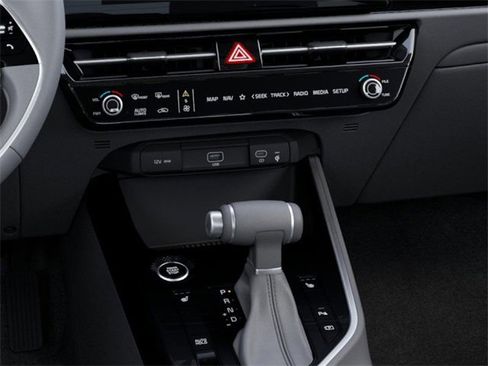 New 2026 Kia Niro EX image 23
