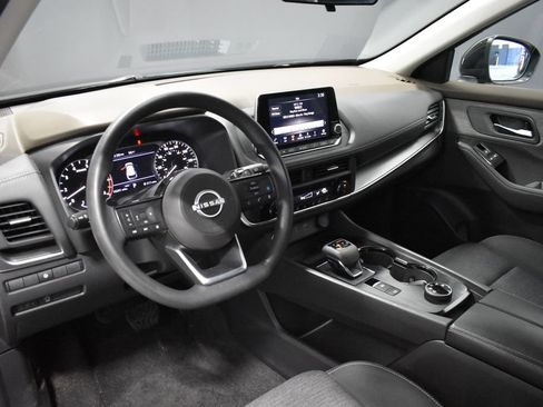 Certified 2023 Nissan Rogue SV AWD/4WD image 4