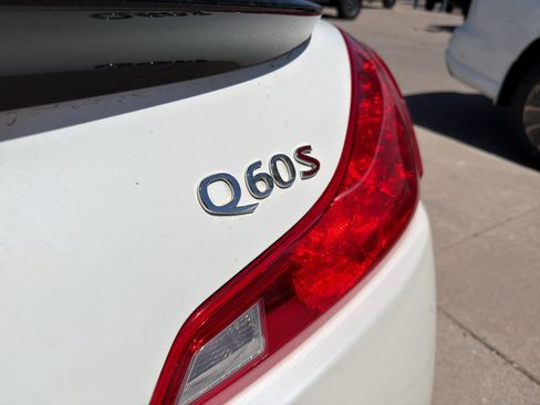Used 2015 INFINITI Q60 Sport Limited image 9