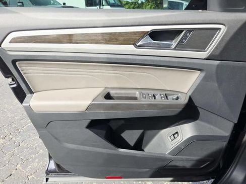 Used 2022 Volkswagen Atlas SE AWD/4WD image 31