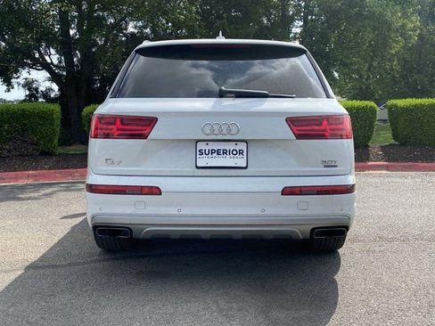 Used 2018 Audi Q7 3.0T Prestige AWD/4WD image 5