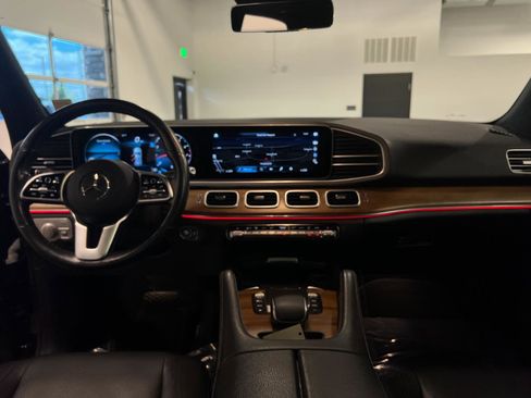 Used 2022 Mercedes-Benz GLE 350 4MATIC image 33