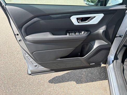 New 2026 Subaru Forester Limited AWD/4WD image 9