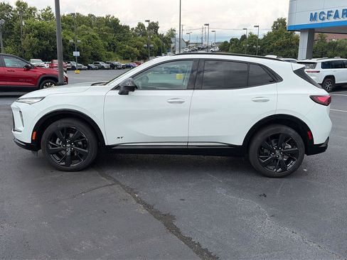 Used 2024 Buick Envision Sport Touring AWD/4WD image 2