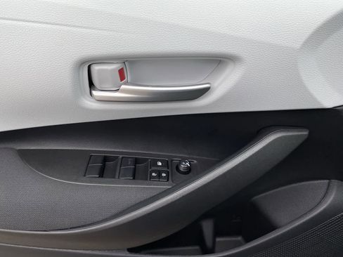 Certified 2026 Toyota Corolla SE image 18