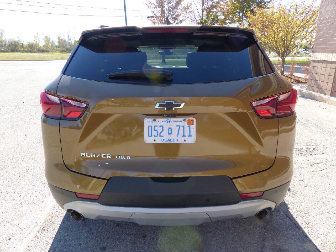 Used 2019 Chevrolet Blazer LT w/ Sun and Wheels Package AWD/4WD image 8