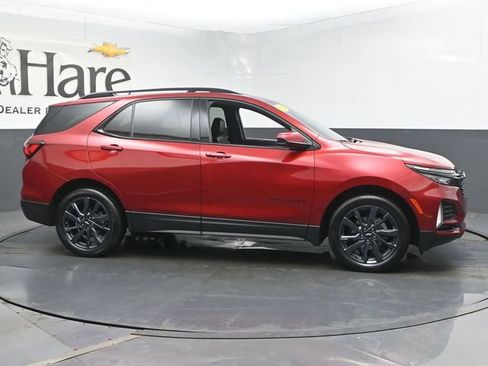 Used 2024 Chevrolet Equinox RS FWD image 1