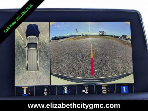 Used 2022 Chevrolet Tahoe Z71 w/ Z71 Off-Road Package image 32