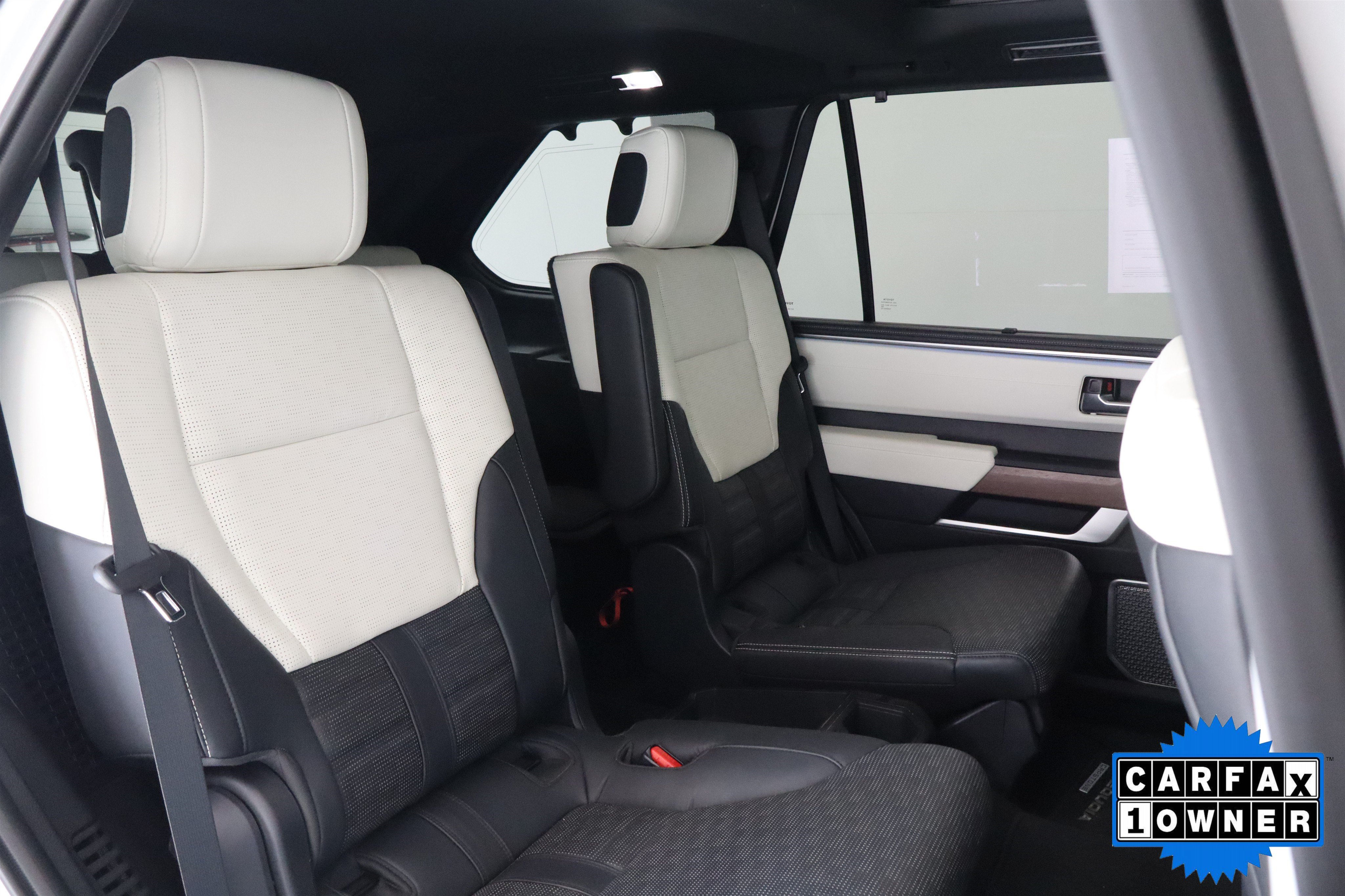 Used 2024 Toyota Sequoia Capstone AWD/4WD image 22