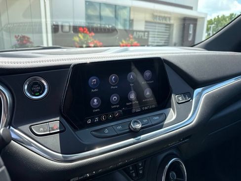 Used 2020 Chevrolet Blazer LT w/ Sound & Technology Package AWD/4WD image 19
