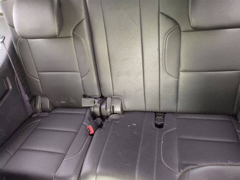 Used 2017 GMC Yukon SLT w/ Open Road Package image 23