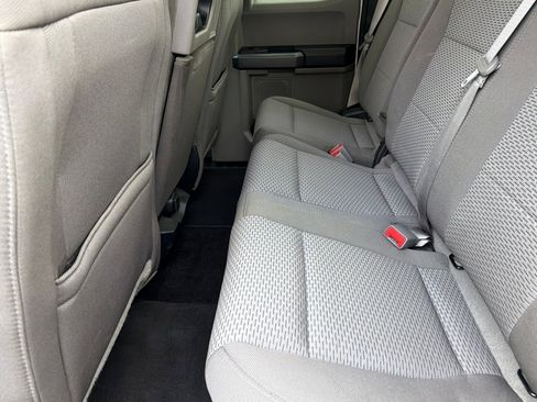 Used 2018 Ford F150 XLT image 12