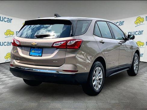 Used 2018 Chevrolet Equinox LS AWD/4WD image 6