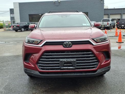 Certified 2024 Toyota Grand Highlander AWD Hybrid image 2