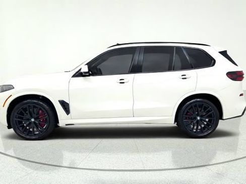 Used 2025 BMW X5 sDrive40i w/ M Sport Package RWD image 5