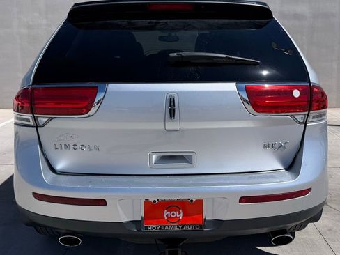 Used 2014 Lincoln MKX FWD image 4