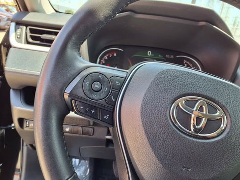 Certified 2025 Toyota RAV4 XLE w/ Weather Package FWD image 20