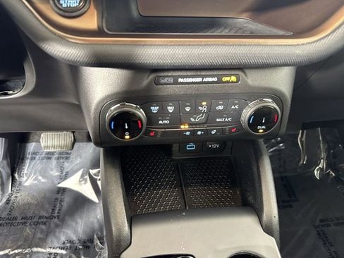 Used 2022 Ford Bronco Sport Outer Banks image 8